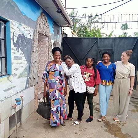 First Point Arusha Hostel ภายนอก รูปภาพ
