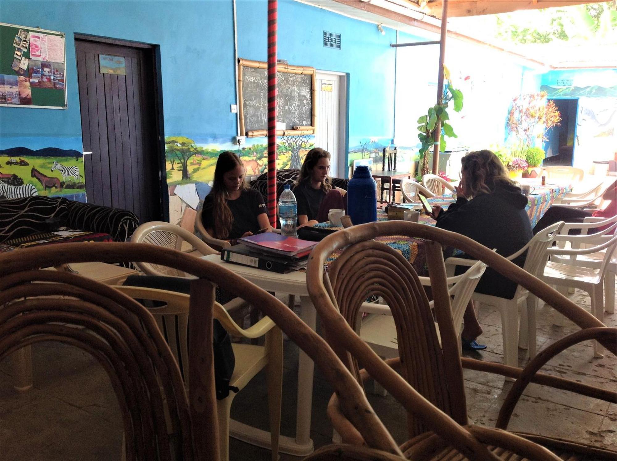First Point Arusha Hostel ภายนอก รูปภาพ