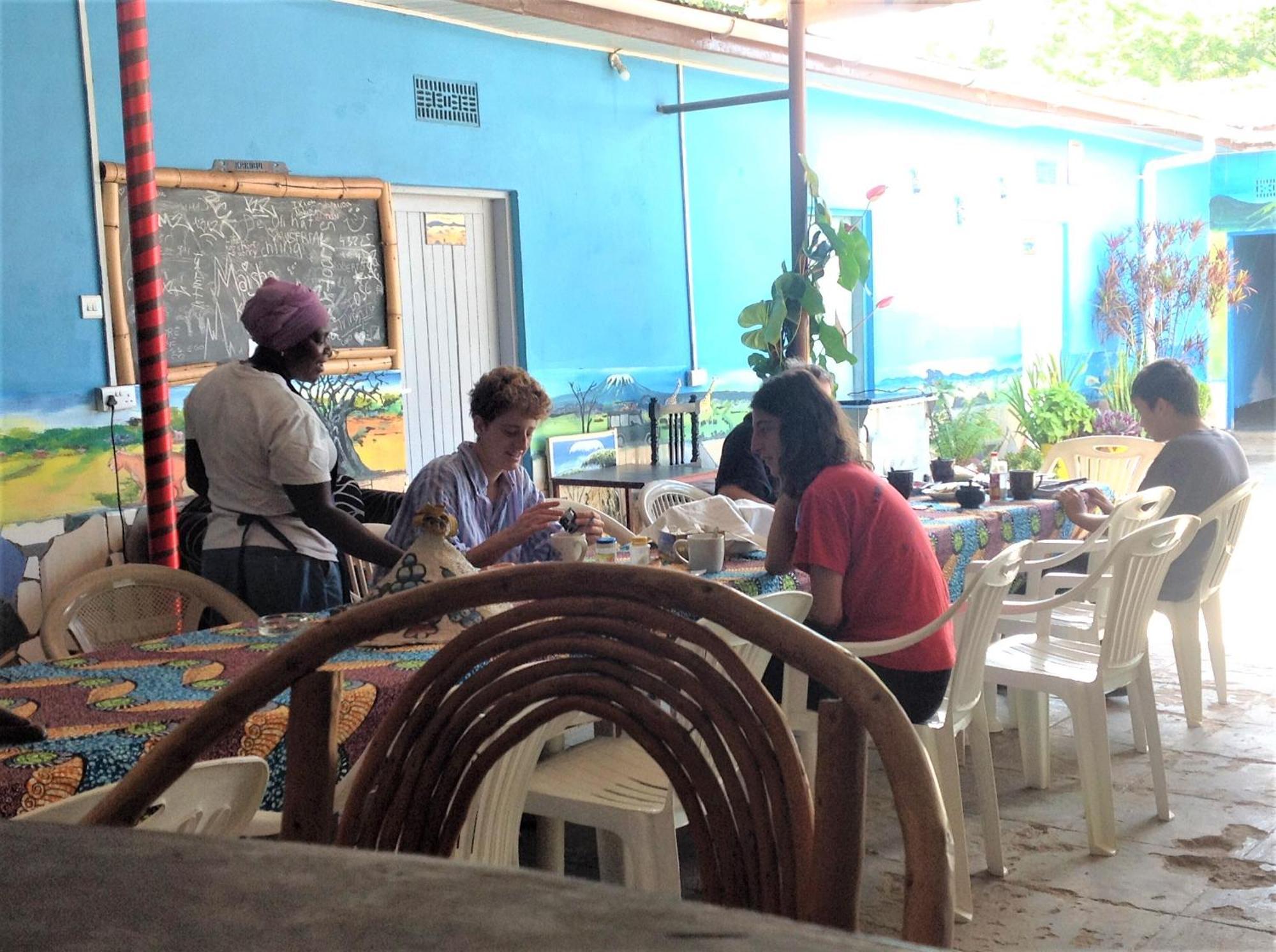 First Point Arusha Hostel ภายนอก รูปภาพ