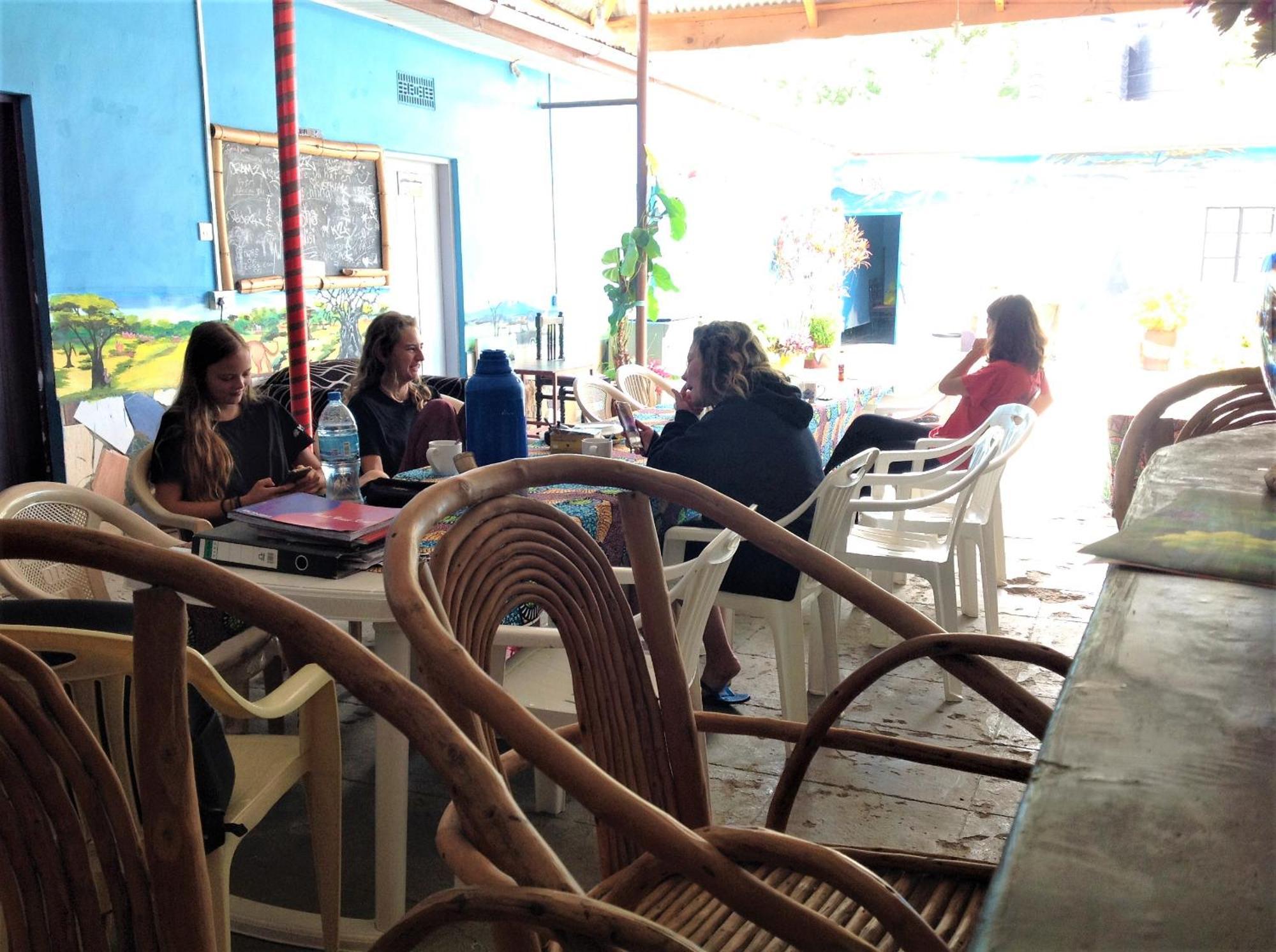 First Point Arusha Hostel ภายนอก รูปภาพ