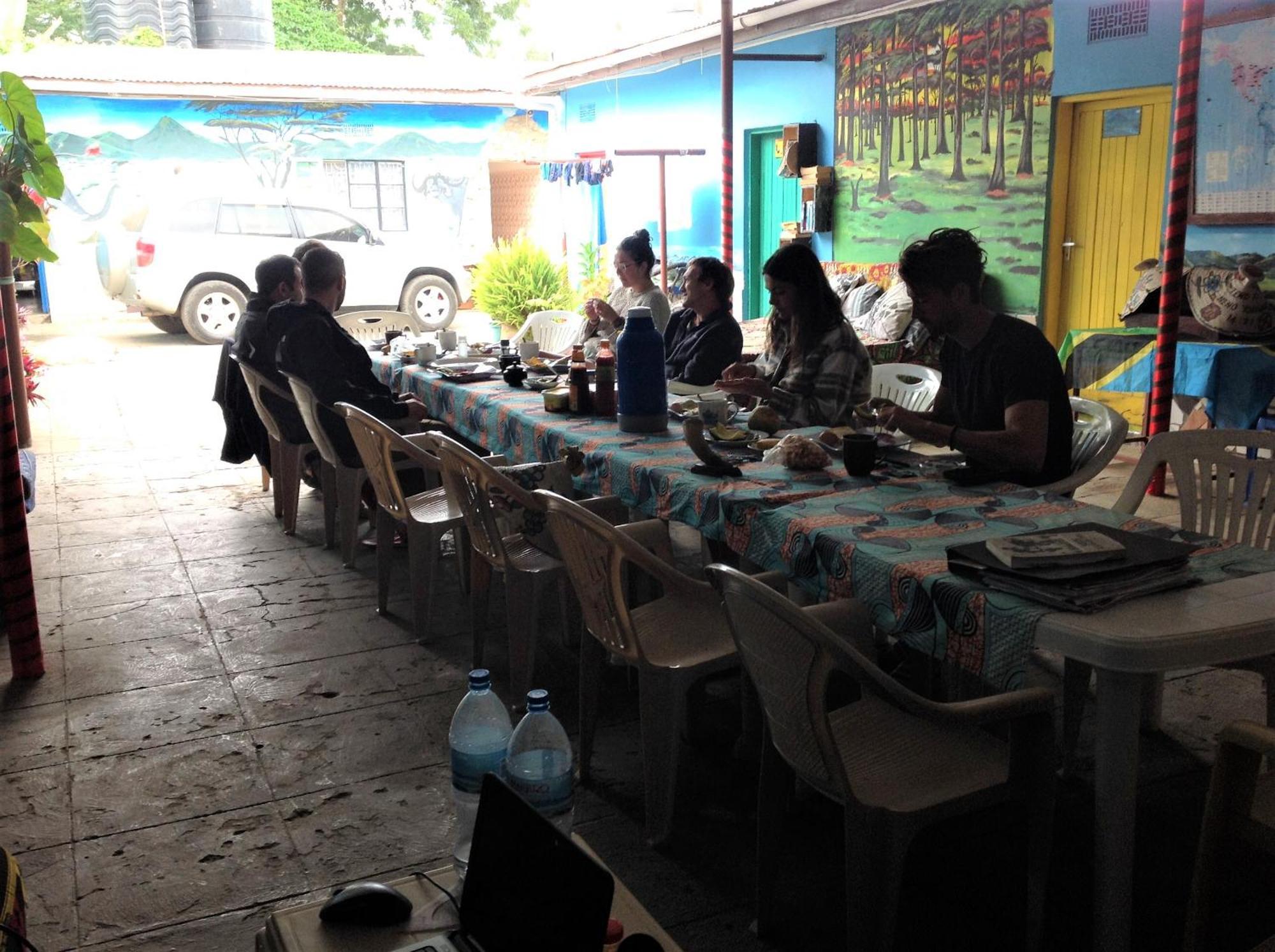 First Point Arusha Hostel ภายนอก รูปภาพ