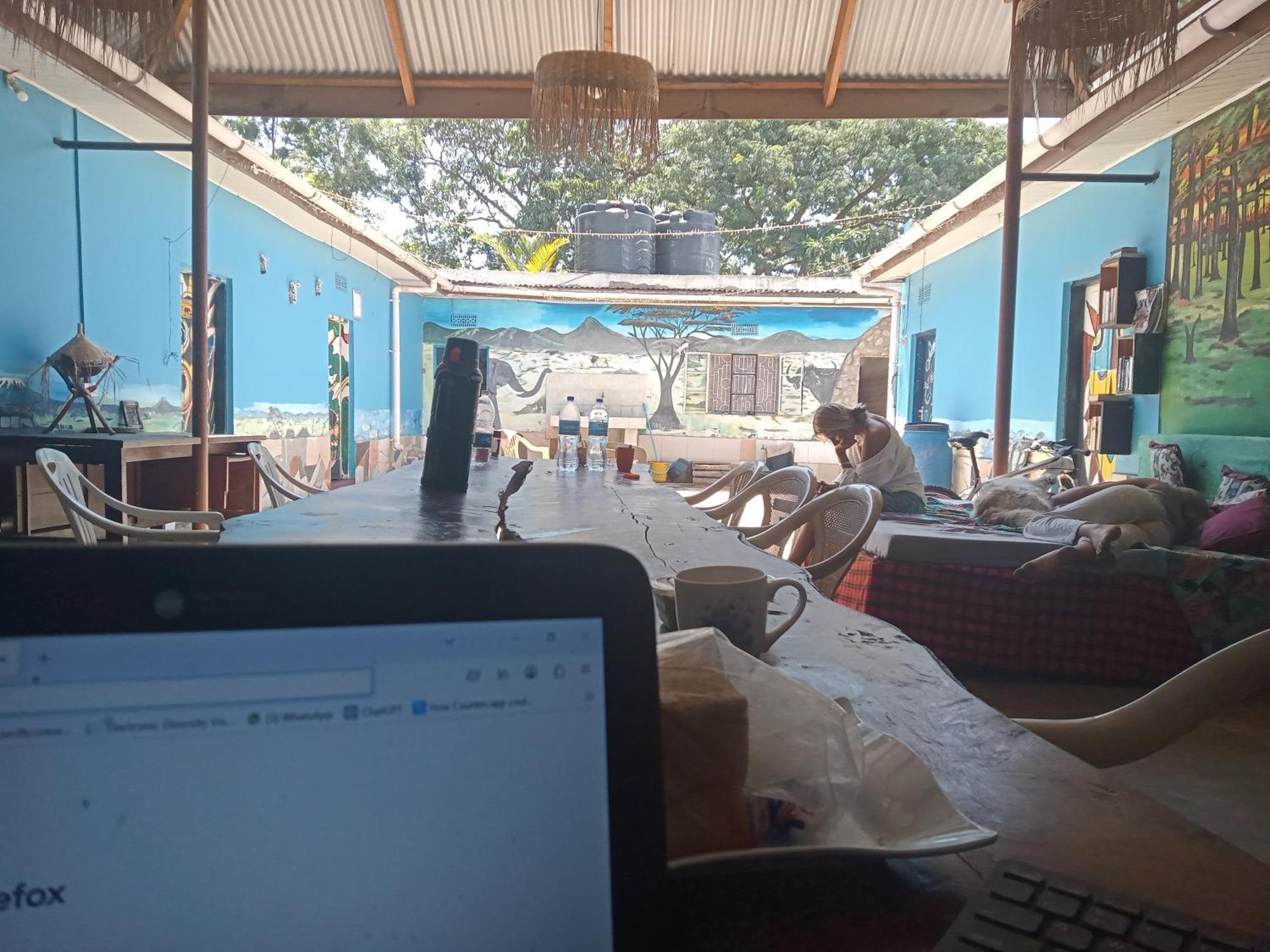 First Point Arusha Hostel ภายนอก รูปภาพ